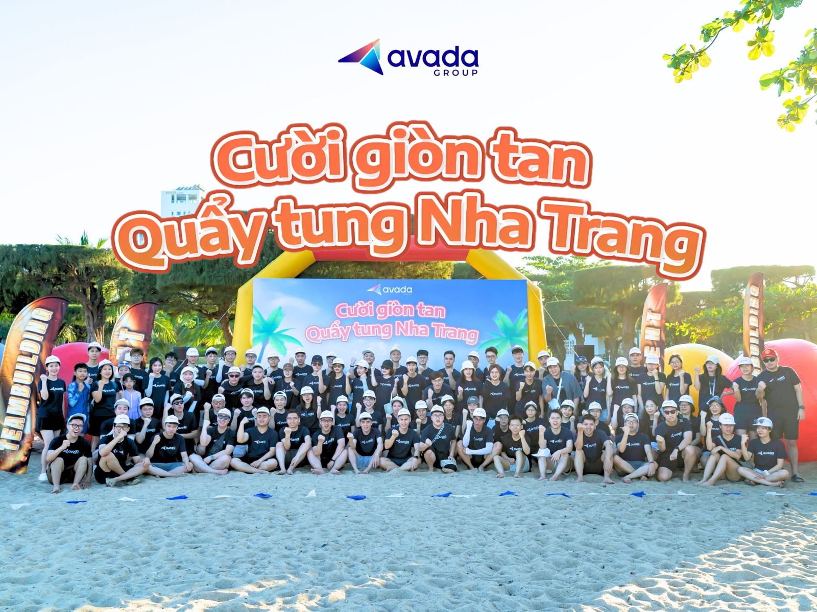 Cả đoàn Avada SaaS tại chương trình Teambuilding "Cười giòn tan - Quẩy tung Nha Trang"